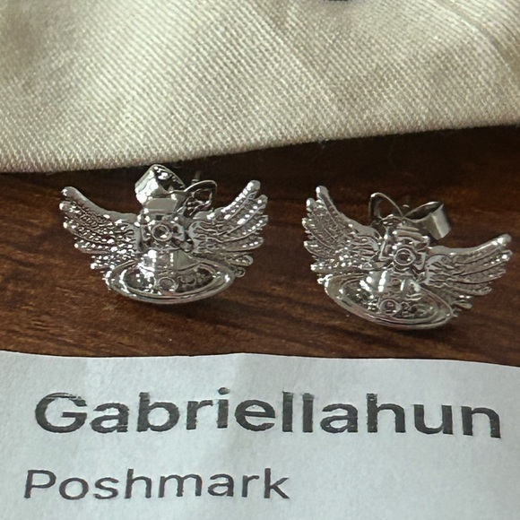 Vivienne Westwood Jewelry - Vivienne Westwood Winged Saturn Earrings